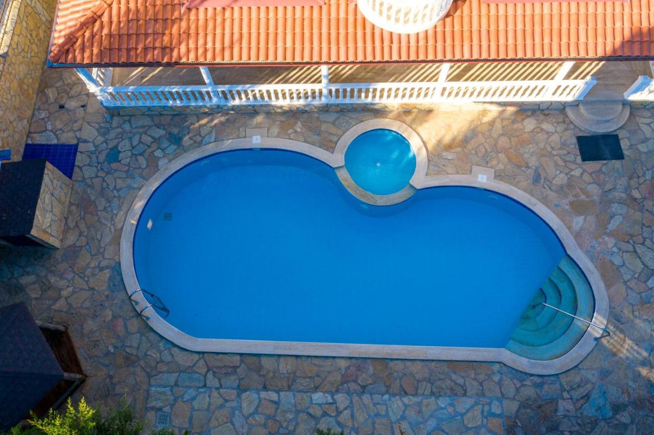 Villa Etki Ортаджа Экстерьер фото