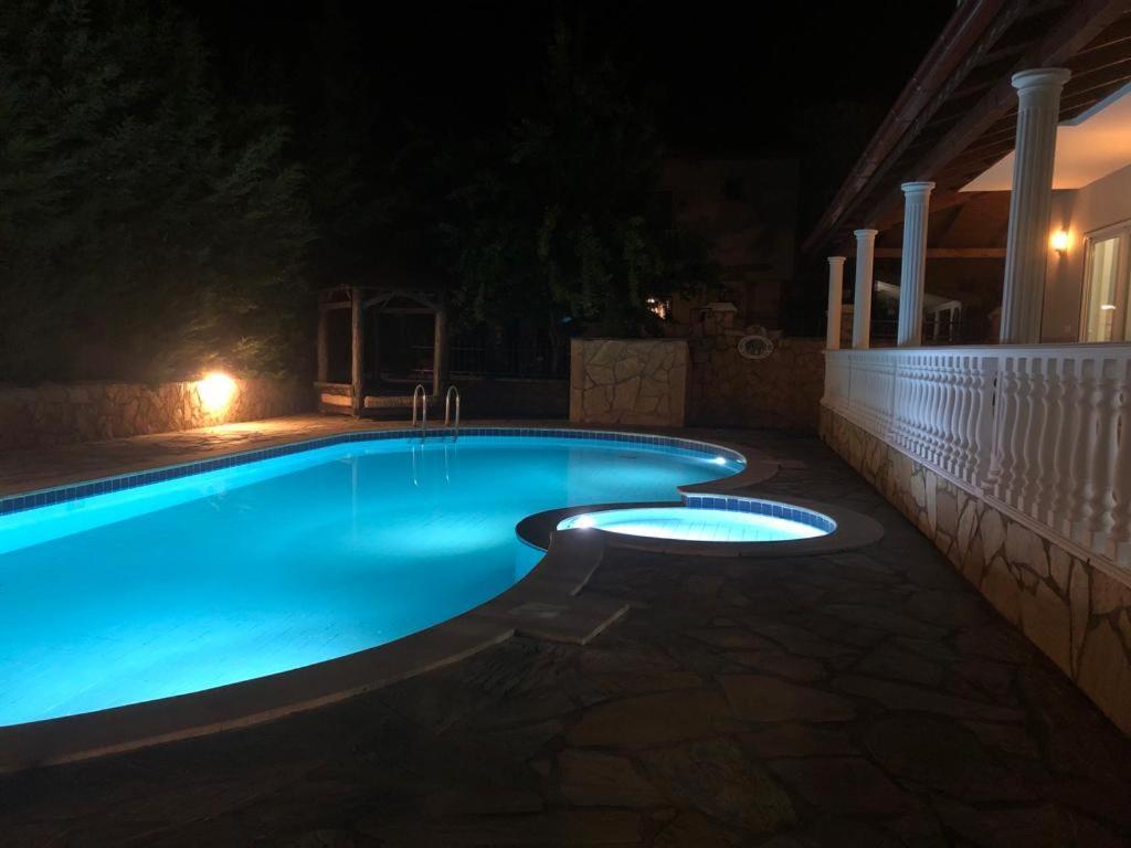 Villa Etki Ортаджа Экстерьер фото