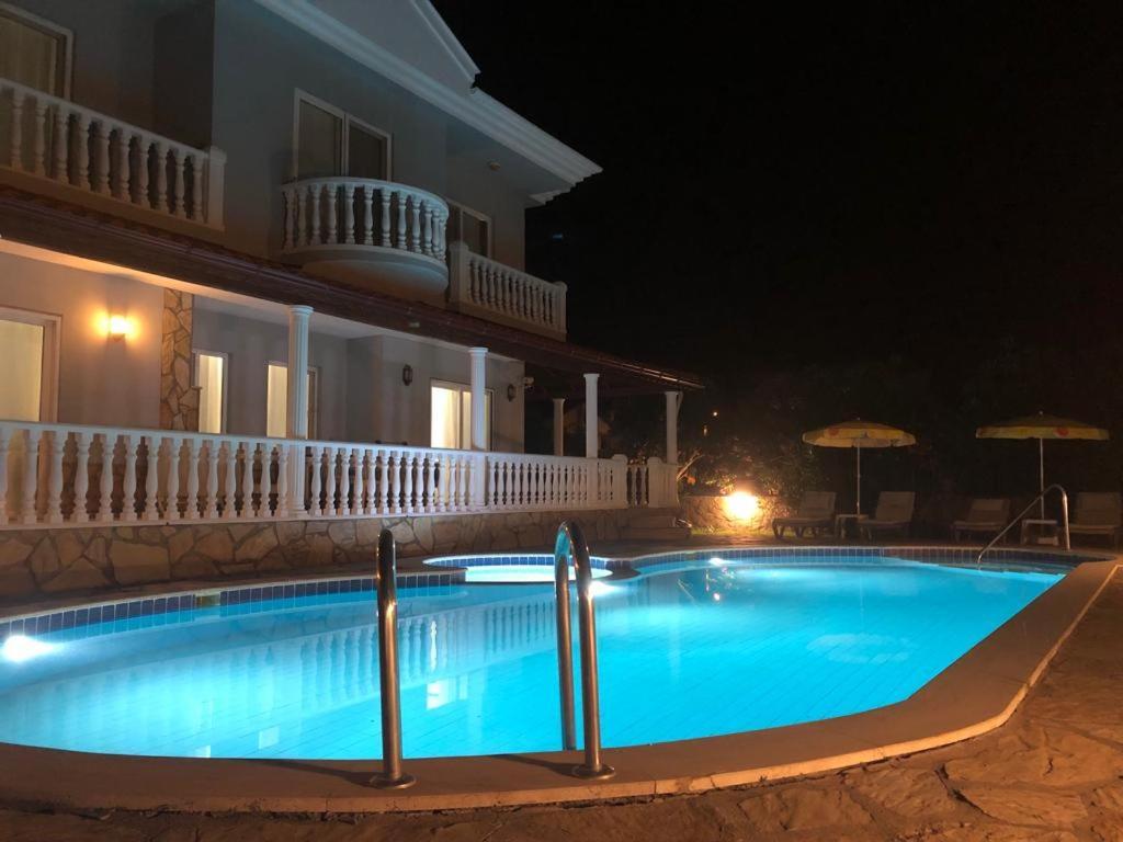 Villa Etki Ортаджа Экстерьер фото