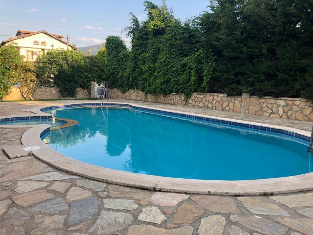 Villa Etki Ортаджа Экстерьер фото